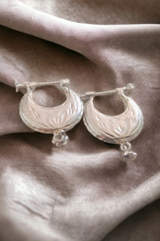 Traditional-Kashmiri-earrings-in-Pure-Silver-with-Beautiful-Hand-carving-